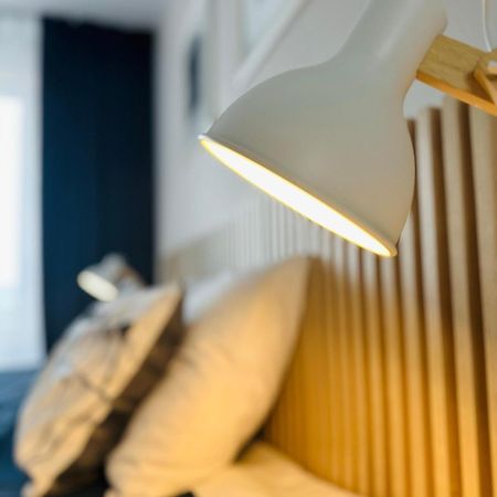 Przystan Kolo Brzegu Apartamento Kołobrzeg Exterior foto