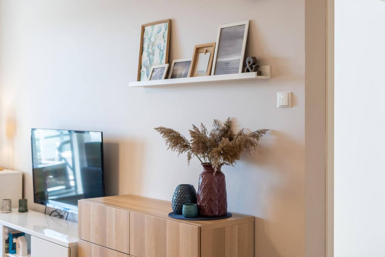 Przystan Kolo Brzegu Apartamento Kołobrzeg Exterior foto